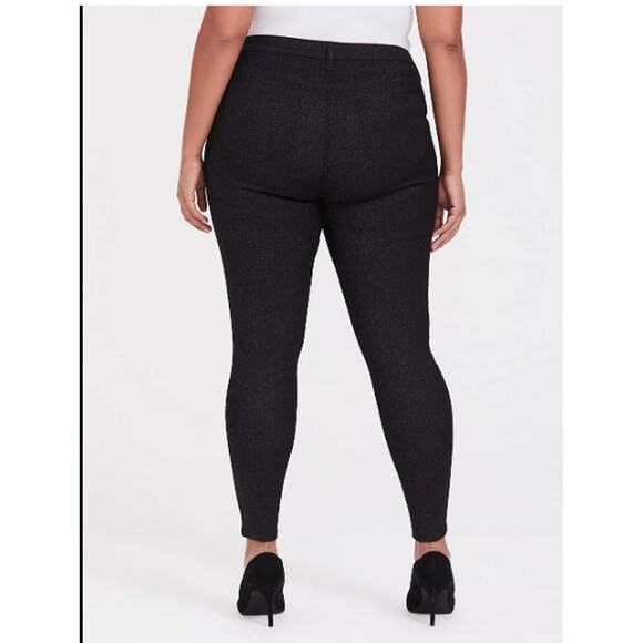 Torrid Black Skinny Jeans Plus Size 24 - Picture 3 of 9